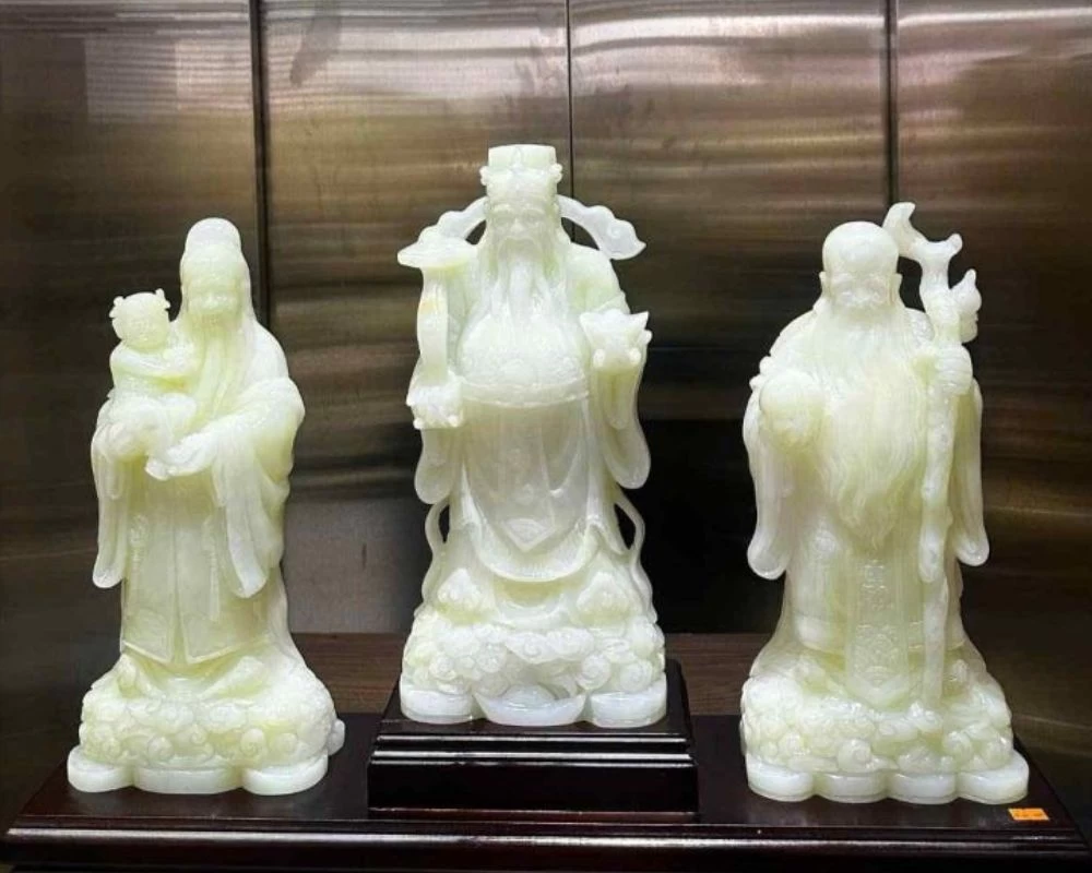 Mẫu tượng Phúc Lộc Thọ làm bằng đá thạch anh