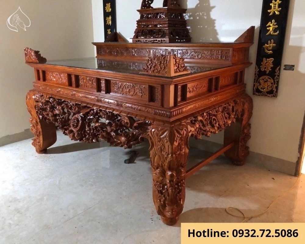 Bàn thờ 2 tầng chạm khắc tinh xảo