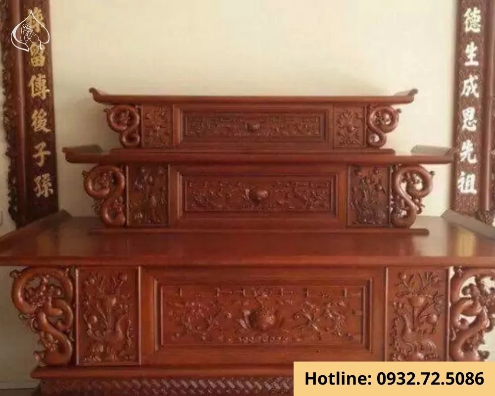 Bàn thờ 3 cấp bằng gỗ đỏ