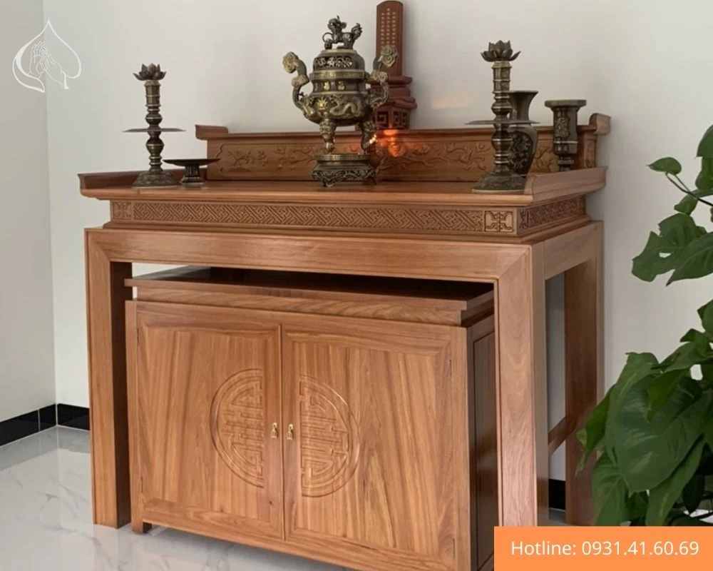 Tủ thờ hai cánh nổi bật