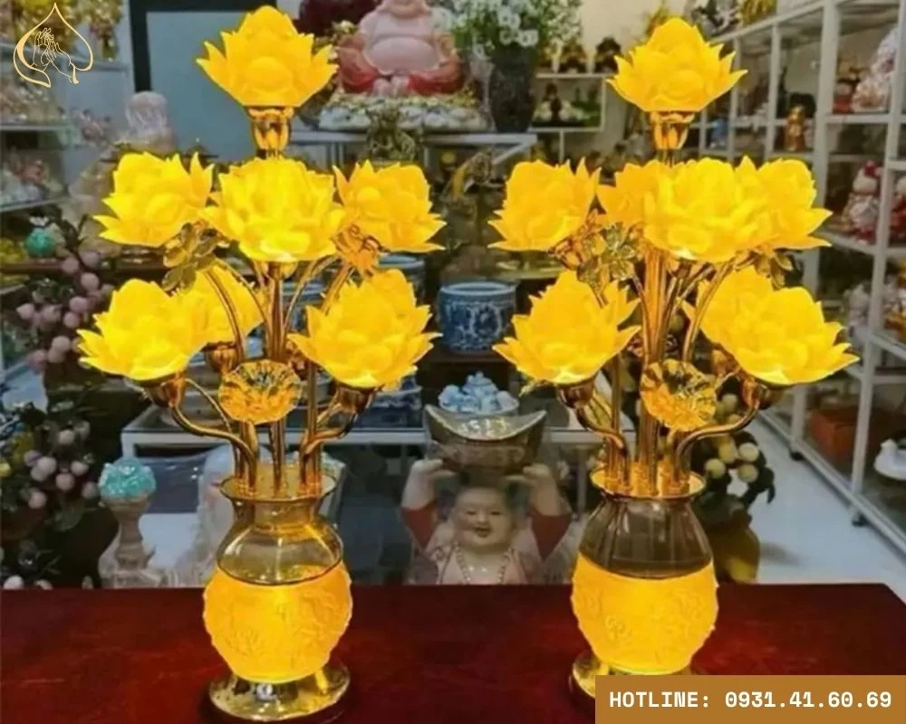 Đèn 9 bông sen độc đáo