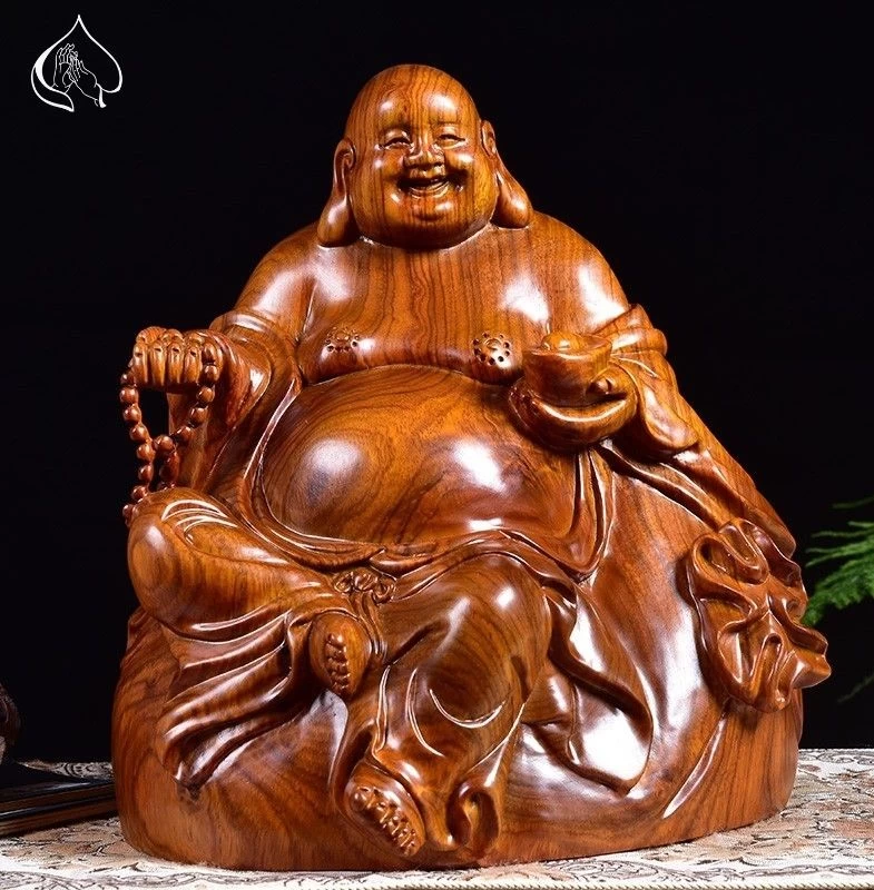 Tượng Di Lặc bằng gỗ