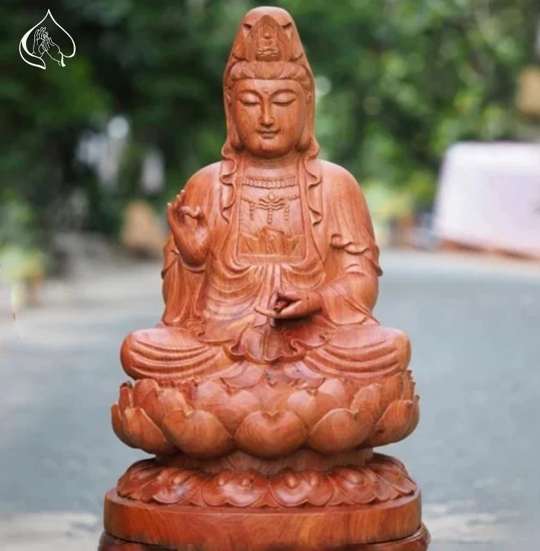 Tượng Tam Thánh bằng gỗ