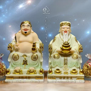Tượng Tài Địa đá trắng của nhà Tuệ Tự Tâm