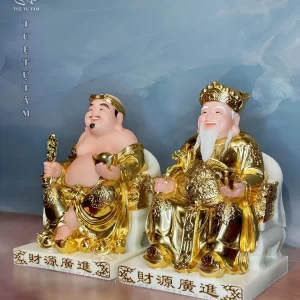 Cặp tượng có màu sắc sang trọng, kích thước vừa phải