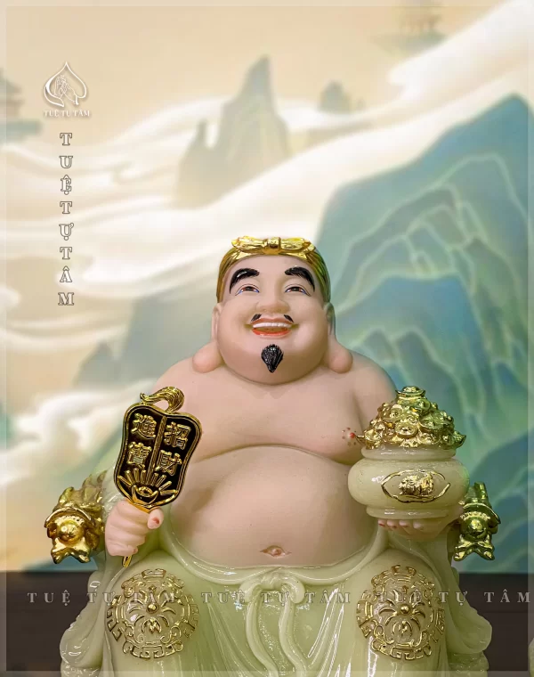 Sắc thái phúc hậu, vui vẻ của Thổ Địa mang đến sự may mắn cho gia chủ