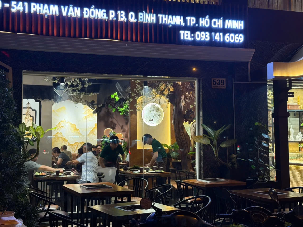 nhà hàng lẩu chay tuệ tự tâm